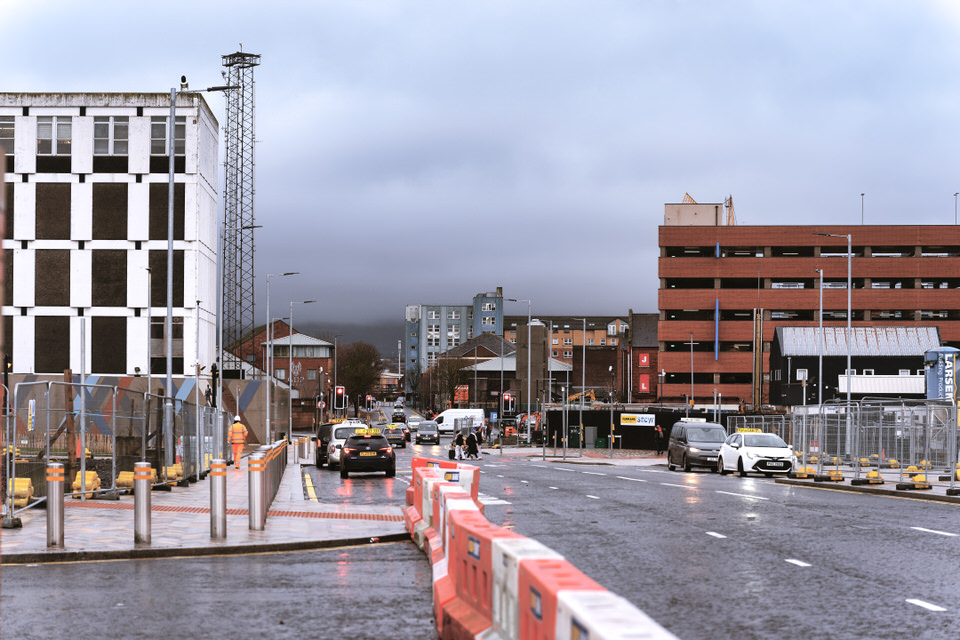 BELFAST GRAND CENTRAL STATION IN CONTEXT [WEAVER'S CROSS AREA]-264068.jpg