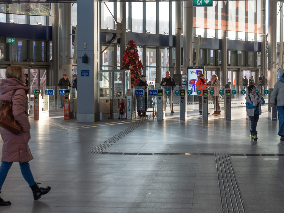 BELFAST GRAND CENTRAL STATION IN CONTEXT [WEAVER'S CROSS AREA]-264106.jpg