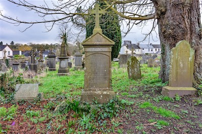 RETURNING TO ST JOHN'S CHURCHYARD [A TALE OF TWO CAMERAS AND A VERY OLD GRAVEYARD]-265234.jpg