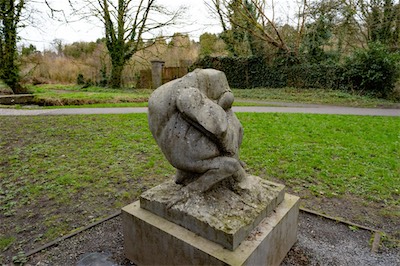 THIS UGLY YOKE IS ACTUALLY A SEMI-ABSTRACT REPRESENTATION OF A RAM [BY IRISH SCULPTOR DICK JOYNT]-265330.jpg