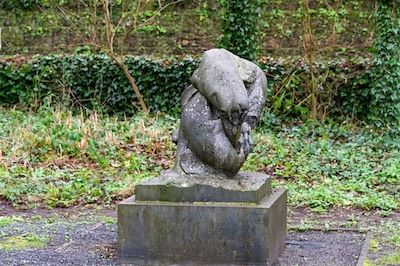 THIS UGLY YOKE IS ACTUALLY A SEMI-ABSTRACT REPRESENTATION OF A RAM [BY IRISH SCULPTOR DICK JOYNT]-265334.jpg
