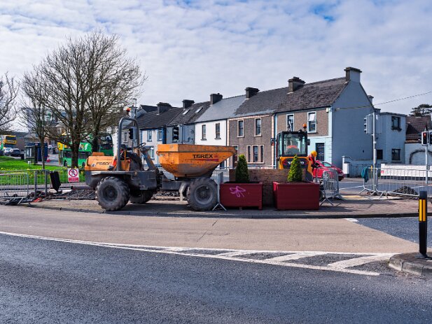LOUGH ATALIA ROAD APRIL 2026 Explore the unique history and social fabric of Lough Atalia Road in Galway. From the private shoreline gardens and...