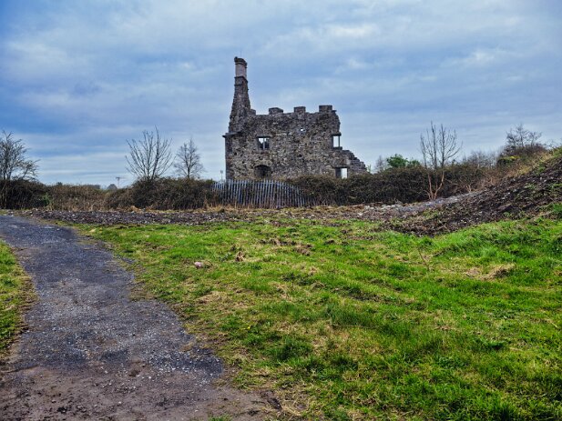 TERRYLAND CASTLE Discover the history of Terryland Castle in Galway, from its construction by the Earls of Clanricarde to its destruction...