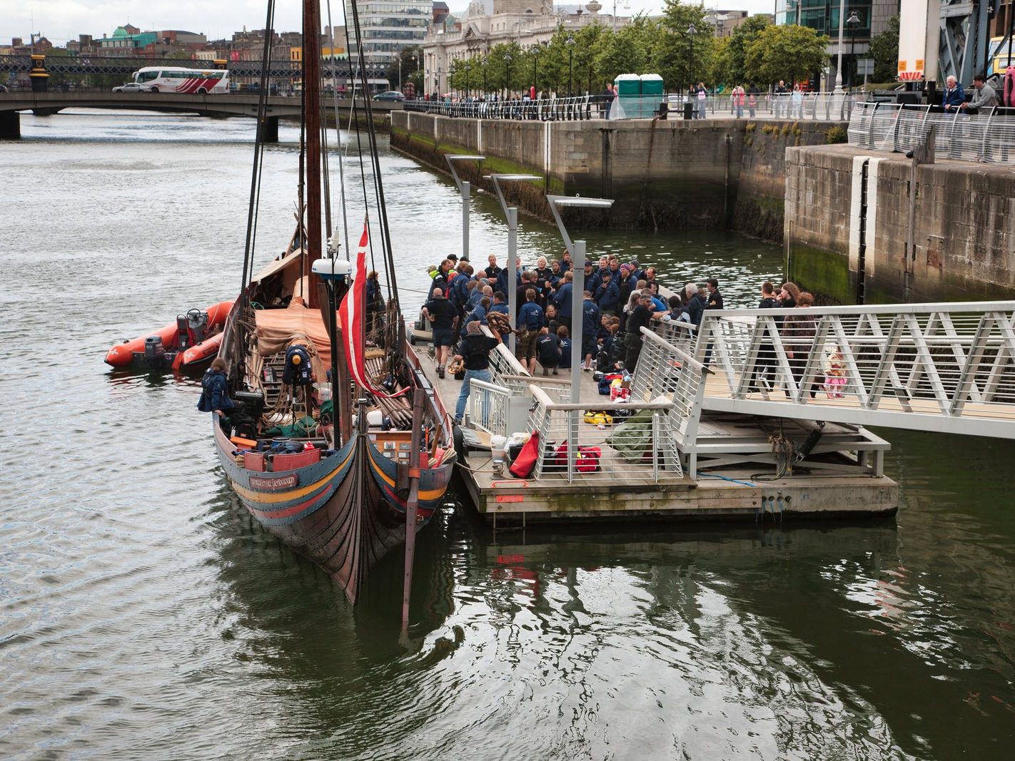THE SEA STALLION FROM GLEANDALOUGH WAS LIFTED INTO THE LIFFEY USING A LARGE CRANE 010