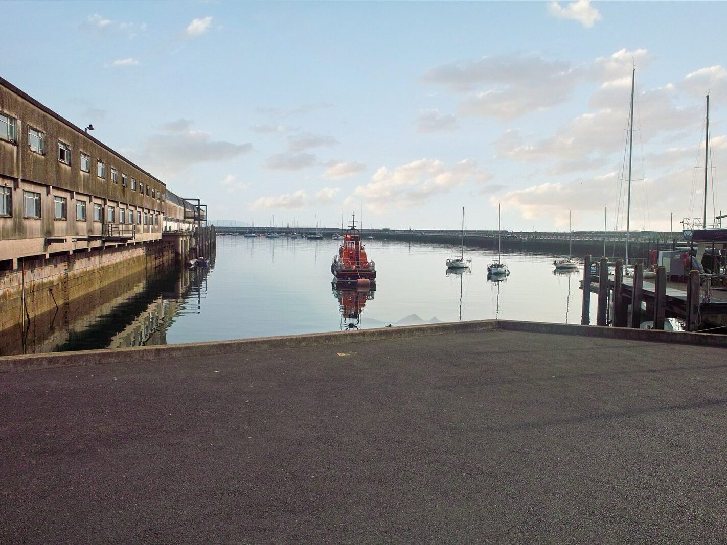 I DISCOVERED MALLIN TRAIN STATION [WHEN I VISITED DUN LAOGHAIRE IN 2008]-236176-1