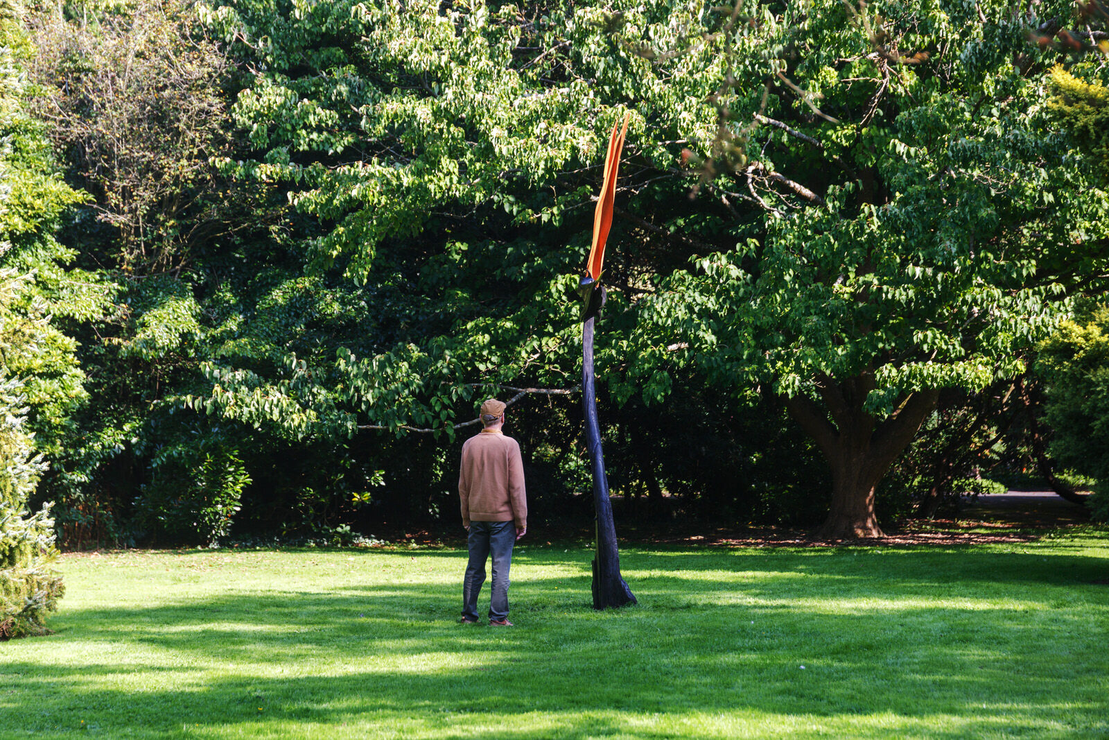 BIRD OF PARADISE BY BRIAN O'LOUGHLAIN [SCULPTURE IN CONTEXT 2023 CATALOGUE REF 131] 014