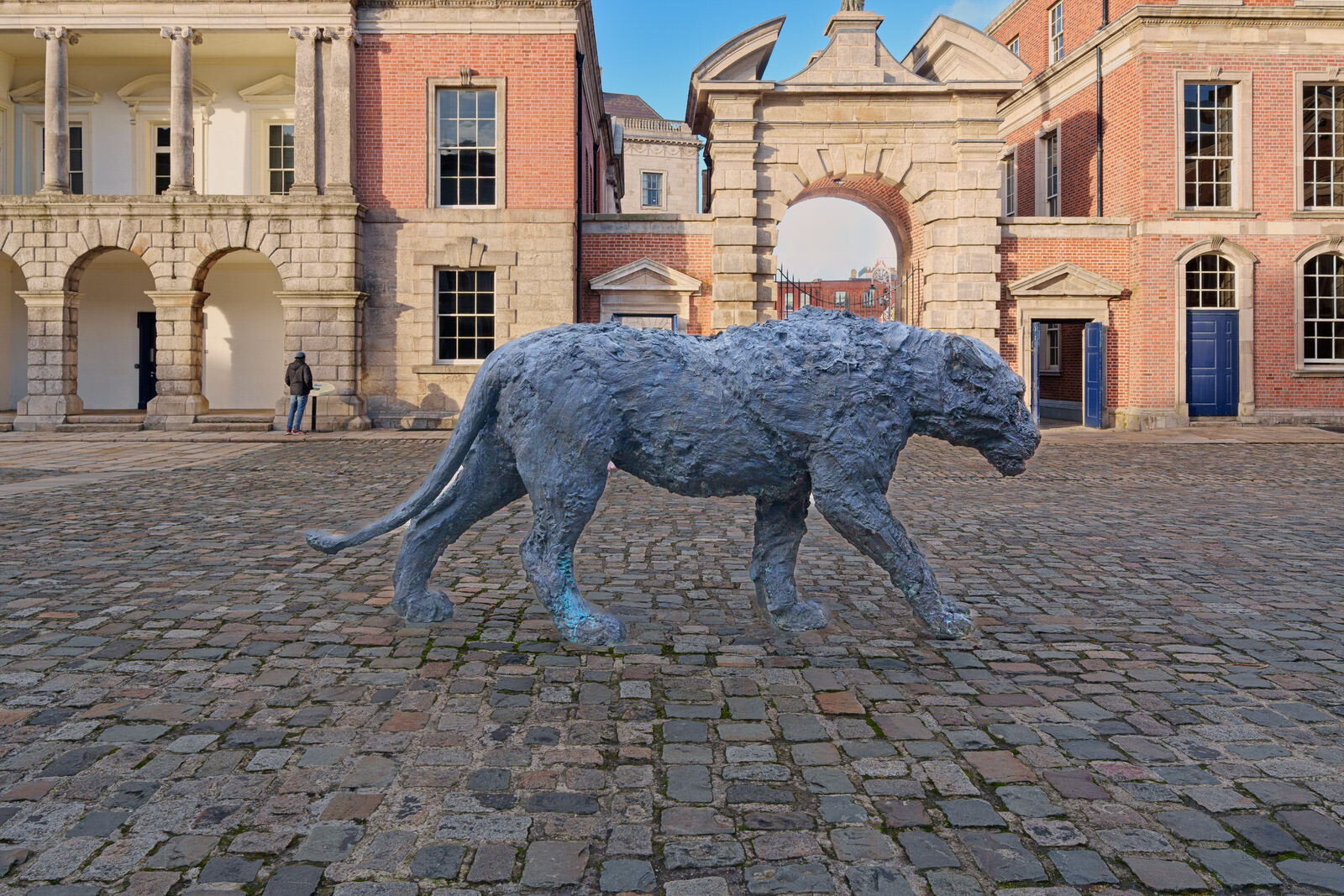 APPARENTLY THIS BRONZE LIONESS HAS BEEN HERE FOR MONTHS [SCULPTURE BY DAVIDE RIVALTA]-224948-1