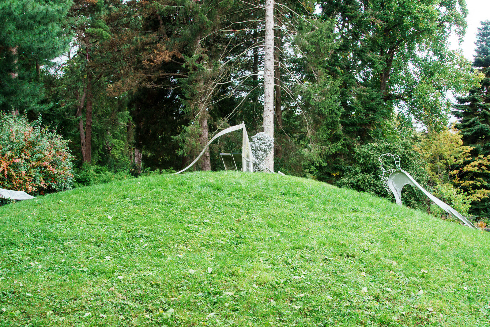 WHAT IS LIFE SCULPTURE [BY CHARLES JENCKS AT THE NATIONAL BOTANIC GARDENS IN DUBLIN]-242087-1