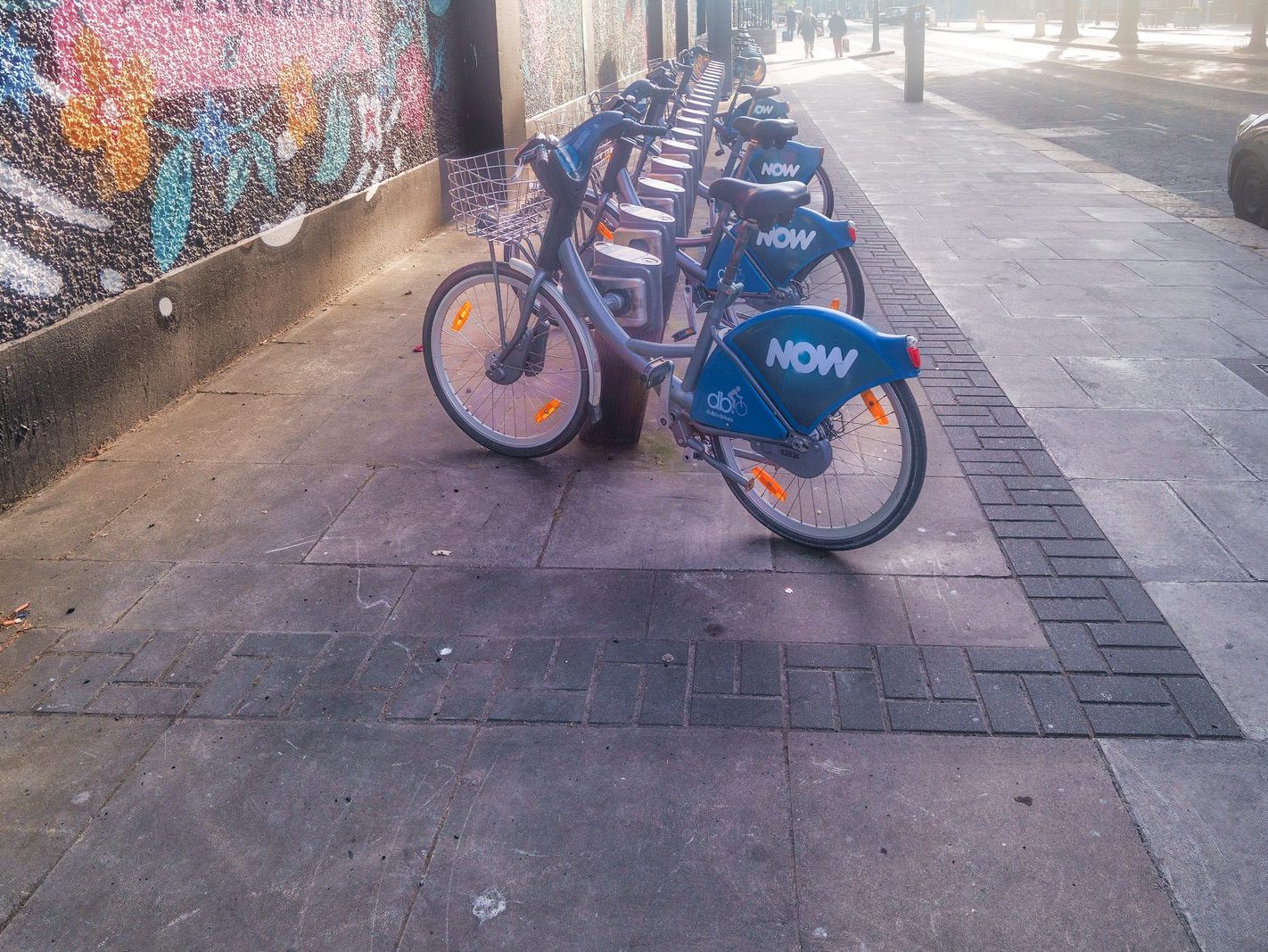 DUBLINBIKES DOCKING STATION 75 AND A MURAL BY HOLLY PEREIRA [JAMES STREET] 005