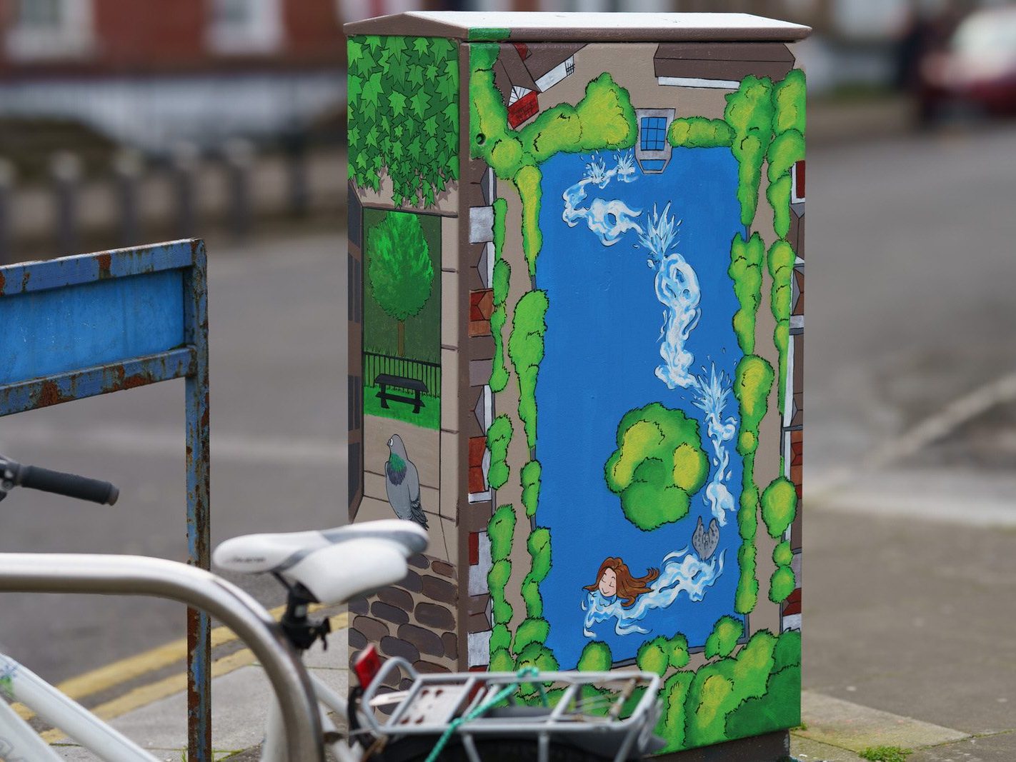 THE BASIN BY LAURA AND CHRISTINA [PAINT-A-BOX STREET ART]-228846-1