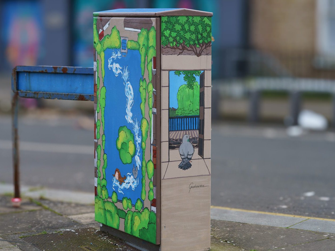 THE BASIN BY LAURA AND CHRISTINA [PAINT-A-BOX STREET ART]-228847-1
