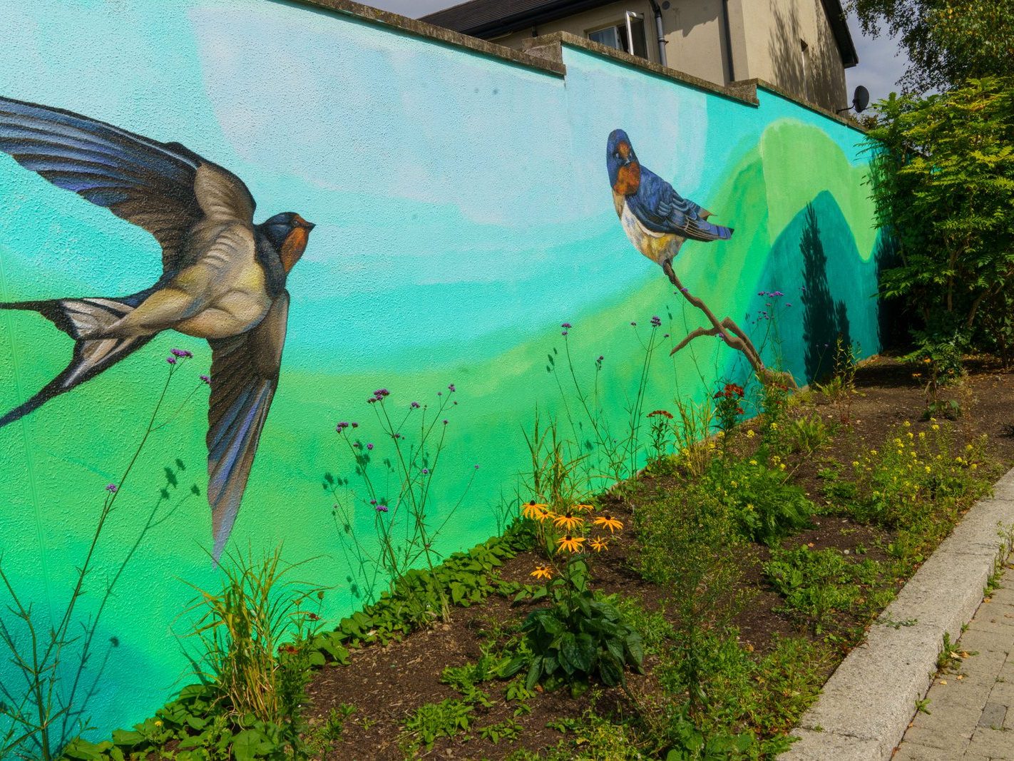 MURALS IN THE PARK BY KIRSTY MAHER [CARLOW TOWN PARK AND PLAYGROUND]-239513-1