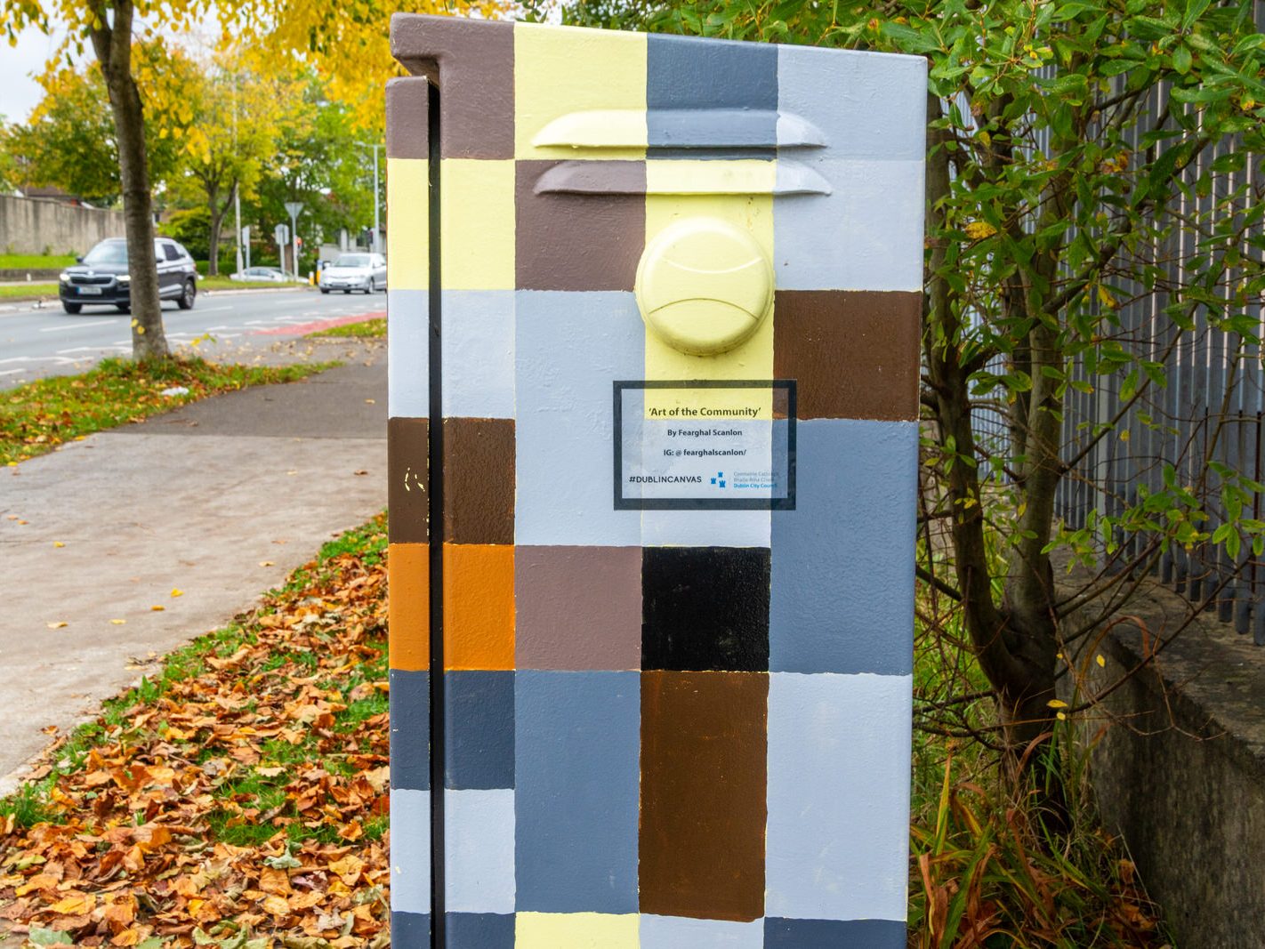 ART OF THE COMMUNITY BY FEARGHAL SCANLON [PAINT-A-BOX STREET ART ON GRIFFITH AVENUE]-242187-1