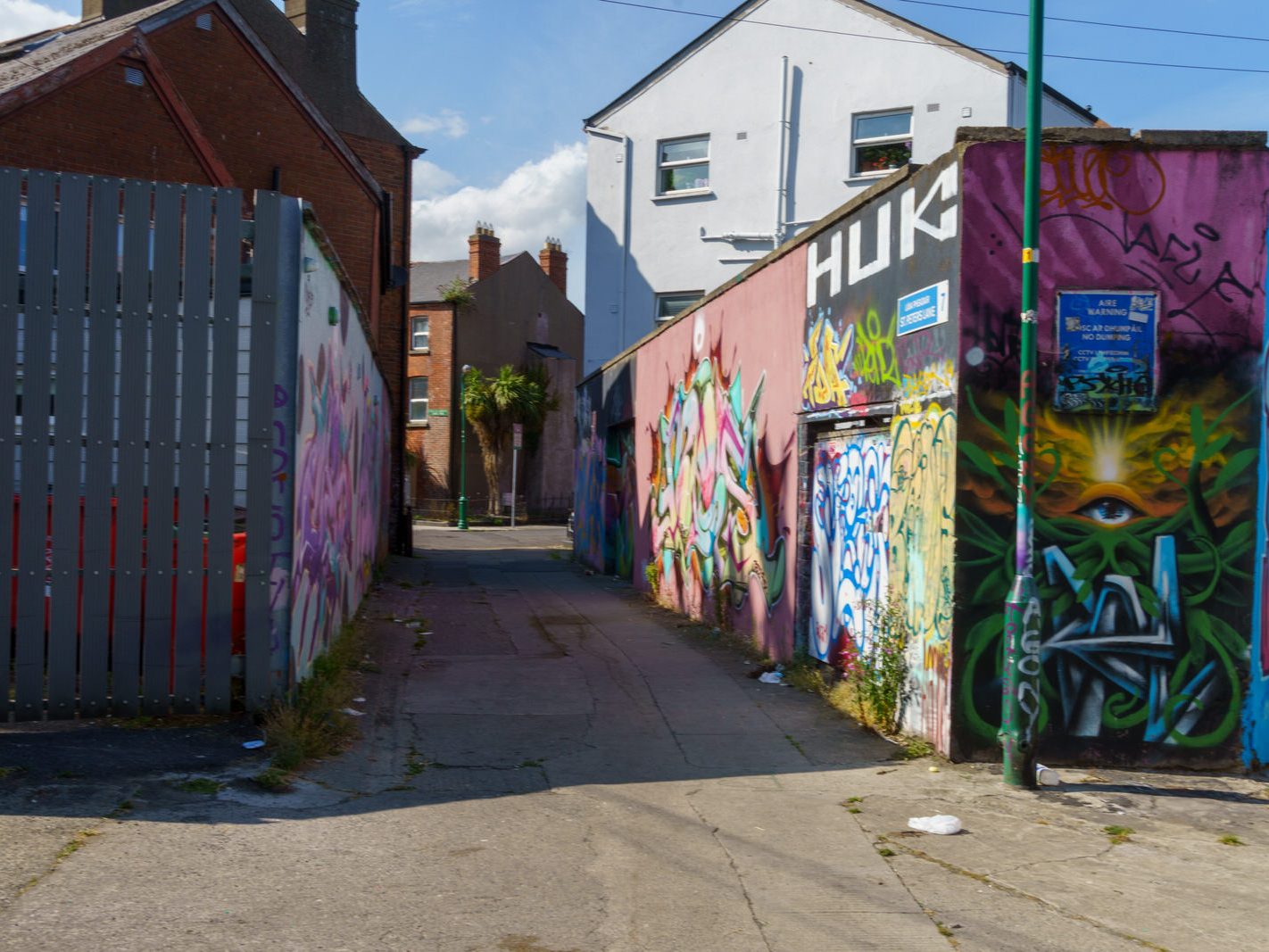 ST PETERS LANE IN PHIBSBOROUGH [BACK IN JULY 2022 IT HOSTED SOME MURALS BUT THE QUALITY WAS IN DECLINE]-244061-1