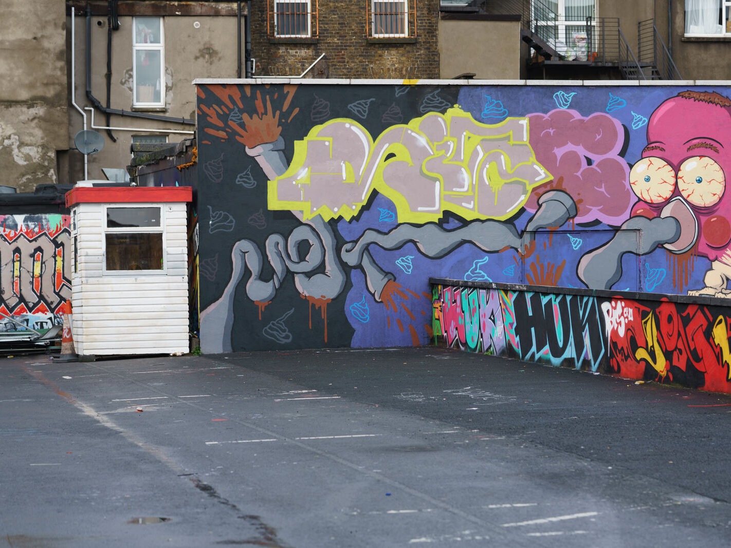 THE SAD STORY OF THE TIVOLI THEATRE CAR PARK [LEGACY PHOTO COLLECTION]-246235-1