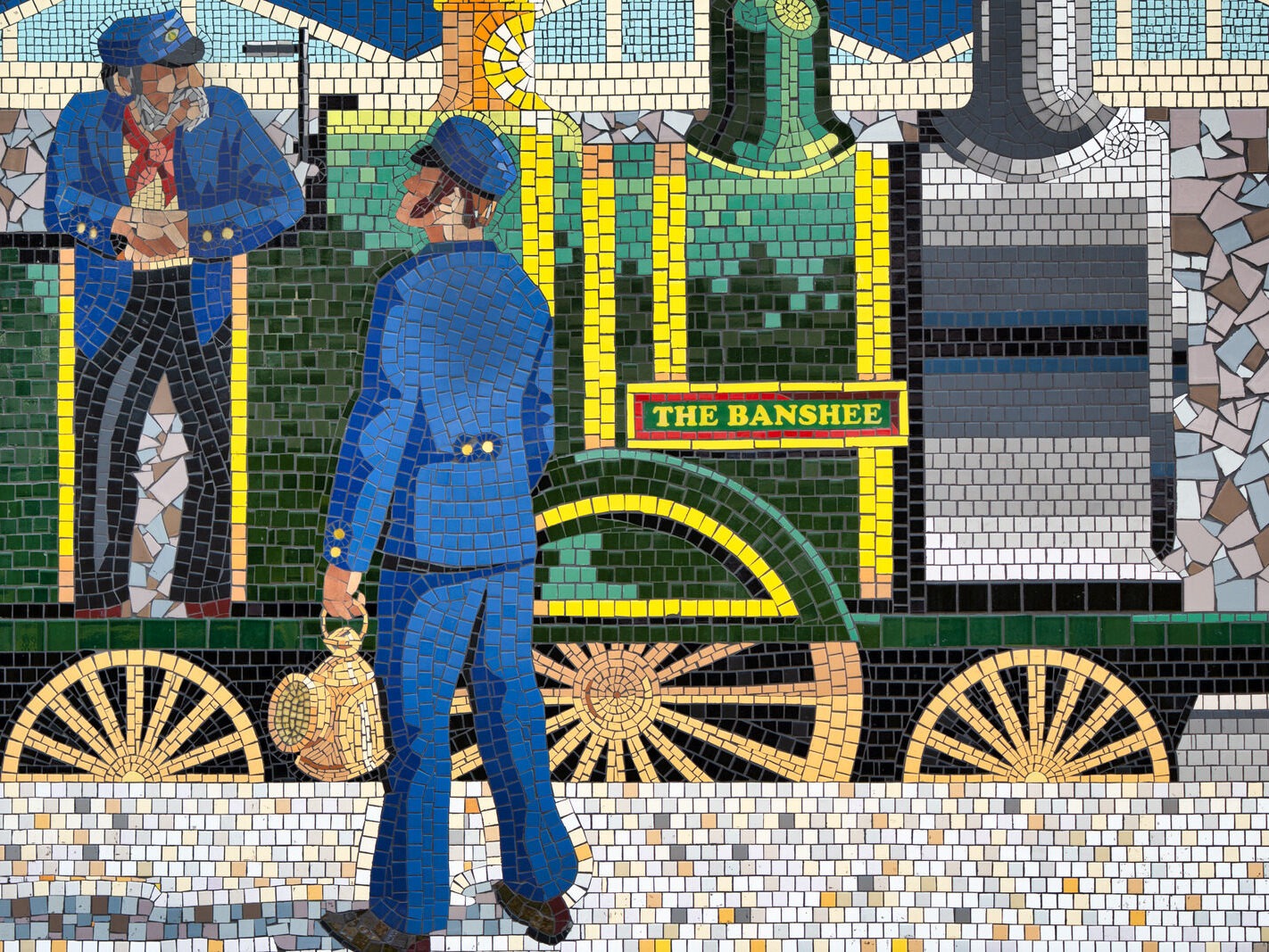 THE MURALS AND MOSAICS AT BRAY DALY TRAIN STATION [PHOTOGRAPHED 7 MAY 2025]-250706-1