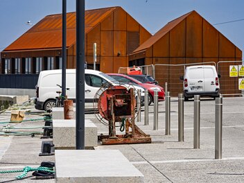 BALBRIGGAN RUST BUCKETS