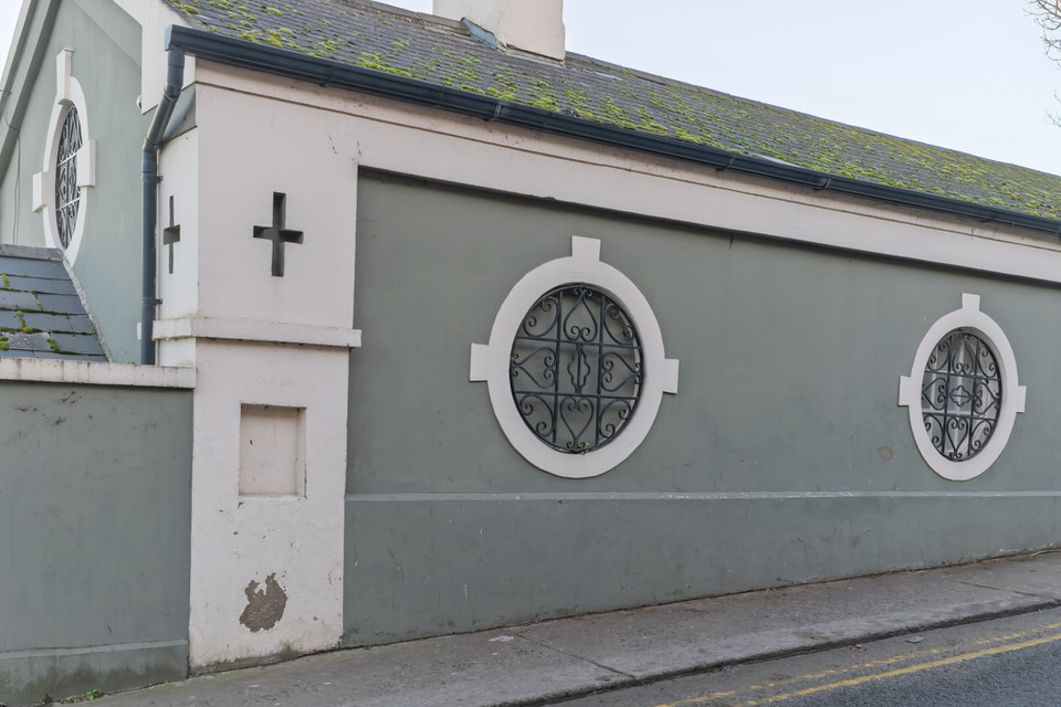 ABOUT THE VILLAGE OF HOWTH