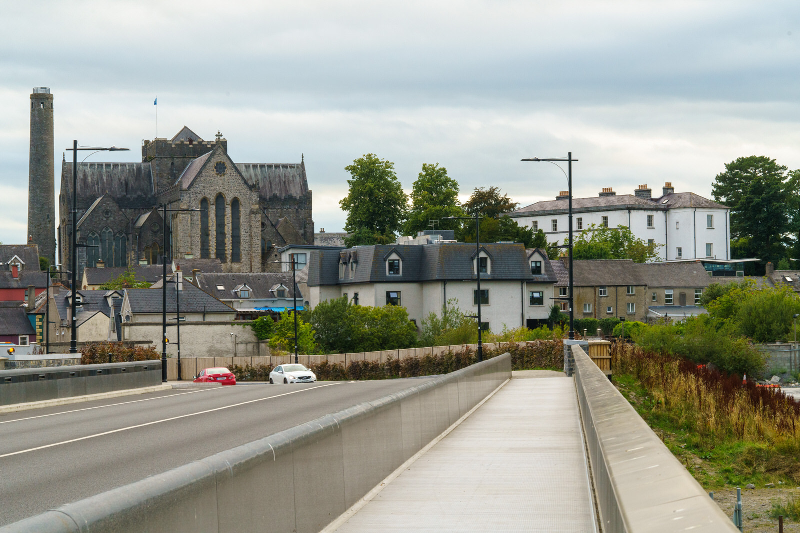 THE NEW ST FRANCIS BRIDGE IN KILKENNY AND THE SURROUNDING AREA [OPENED TO THE PUBLIC IN 2017]-227046-1