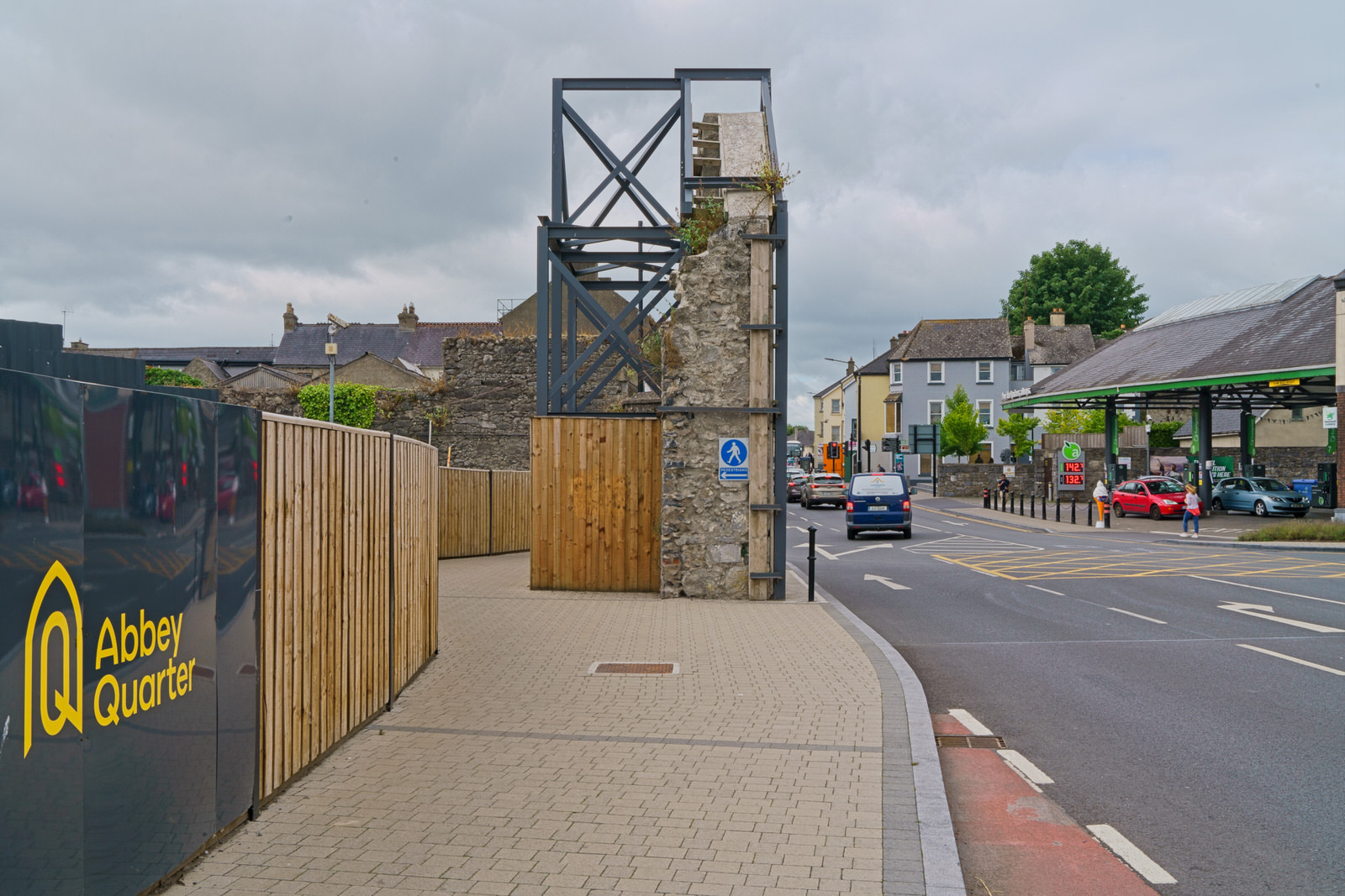 THE NEW ST FRANCIS BRIDGE IN KILKENNY AND THE SURROUNDING AREA [OPENED TO THE PUBLIC IN 2017]-227067-1