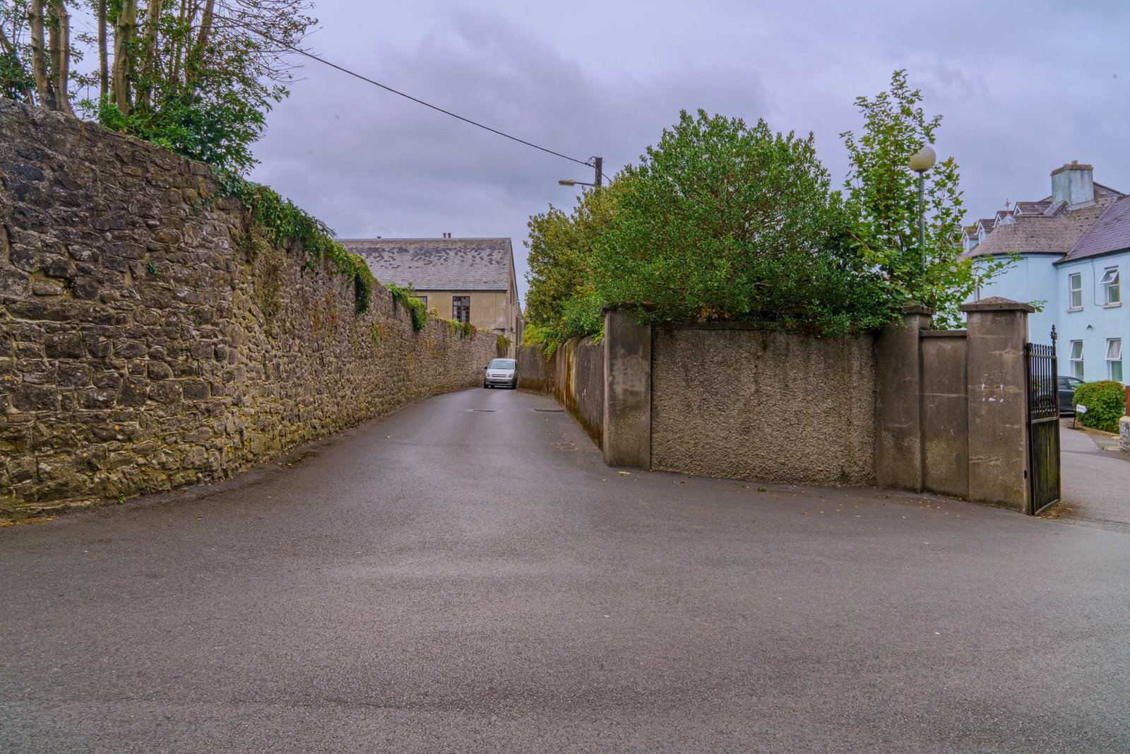 IN 2018 I EXPLORED A NARROW LANE NETWORK IN KILKENNY [DEAN STREET TO BUTT'S GREEN]-234270-1
