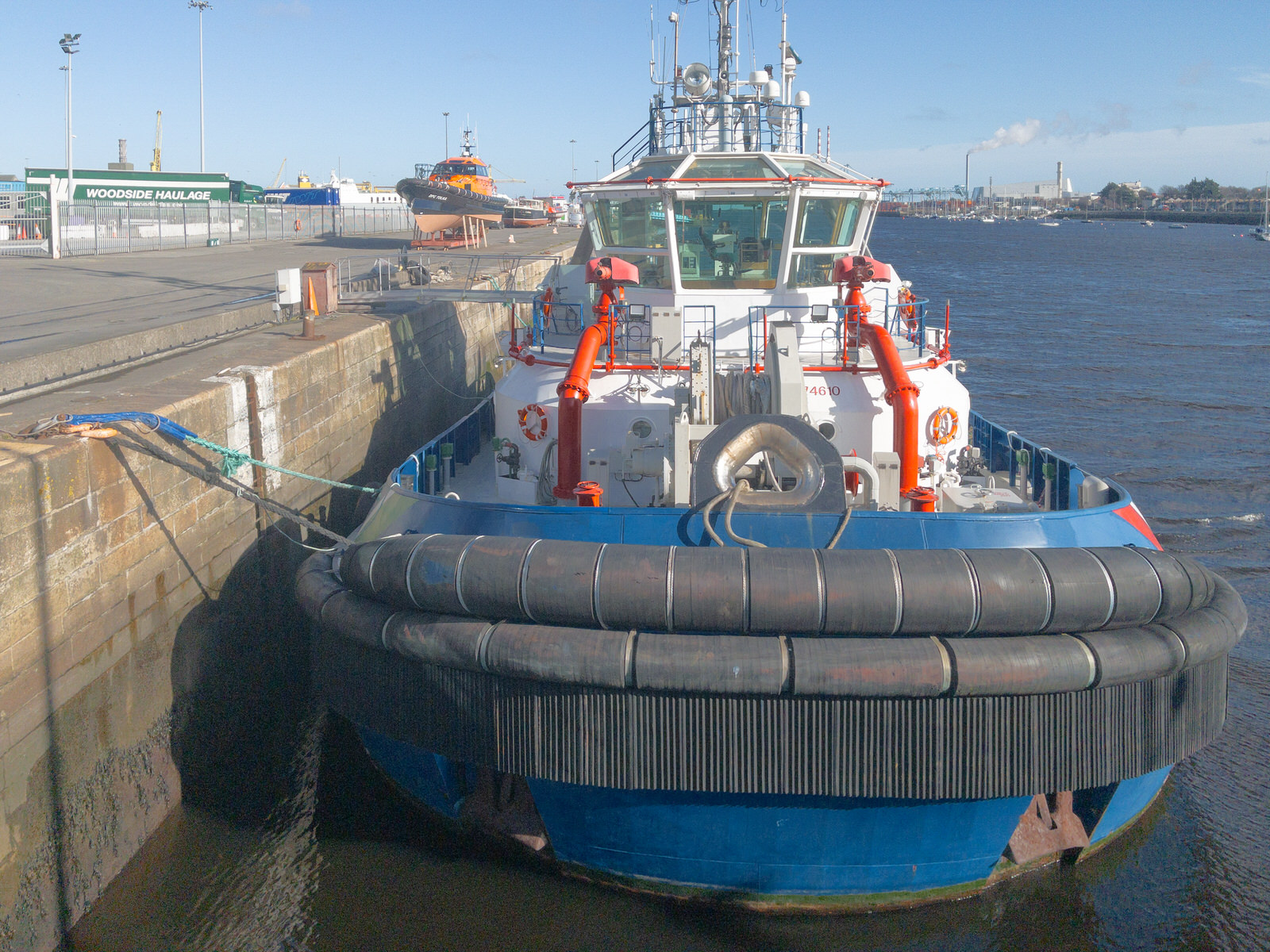 GIANO THE TUGBOAT SERVING THE PORT OF DUBLIN 004