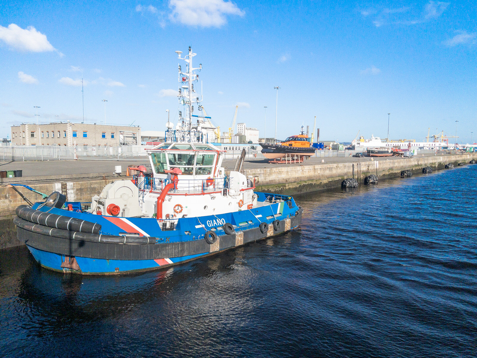 GIANO THE TUGBOAT SERVING THE PORT OF DUBLIN 002