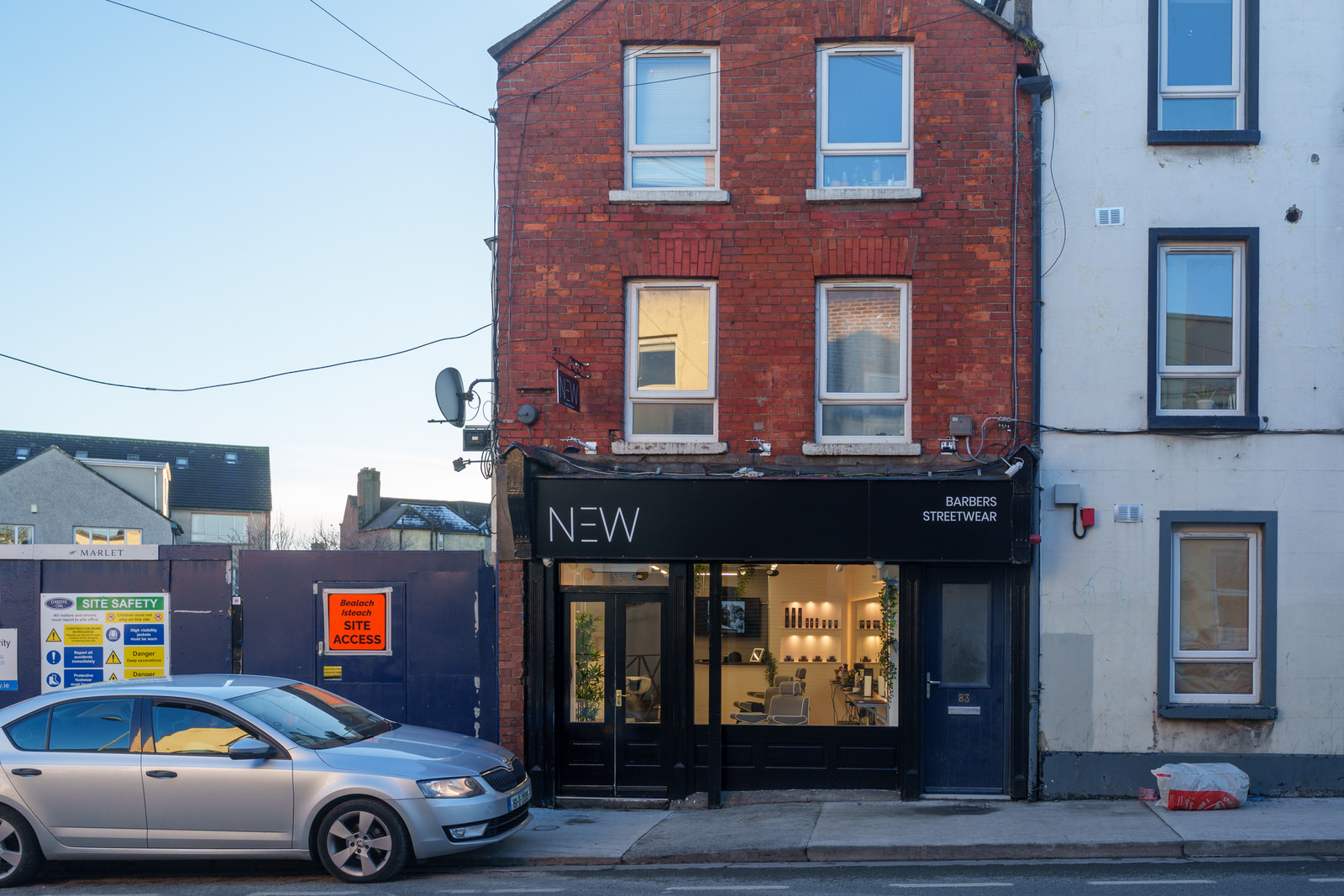 NEW BARBERS AND STREETWEAR IN STONEYBATTER