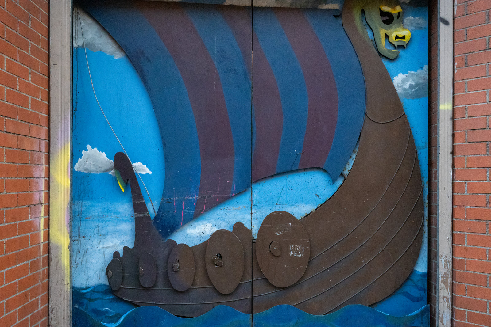 AN INTERESTING DOOR