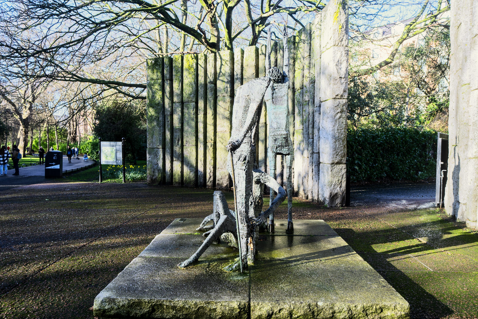 FAMINE MEMORIAL