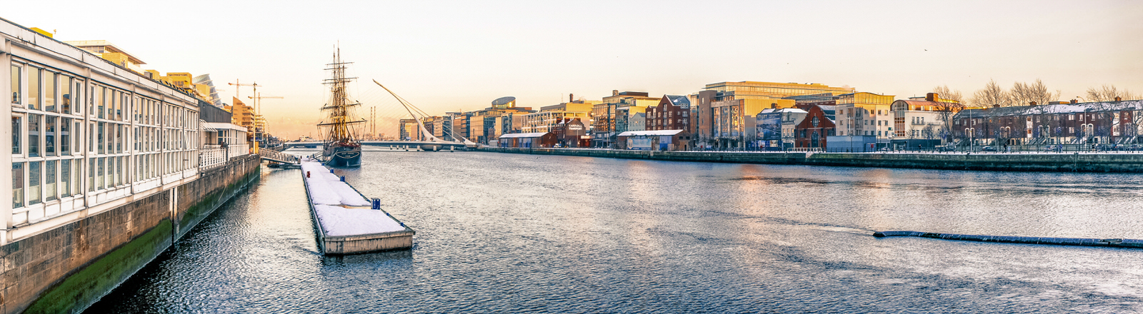 DUBLIN DOCKLANDS 