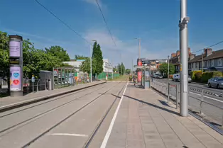 RIALTO TRAM STOP AT GLENMALURE VILLAS - JAMES'S WALK [WEDNESDAY 14 MAY 2025]-251227-1