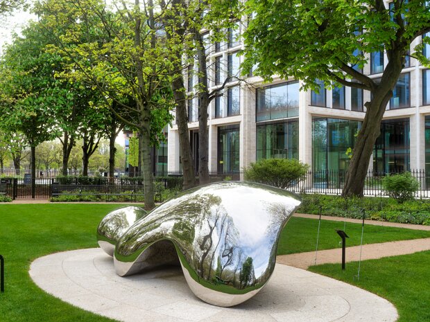 ALL FORMS OF PUBLIC ART In essence, public art is about bringing art out of traditional gallery settings and into the everyday lives of people.