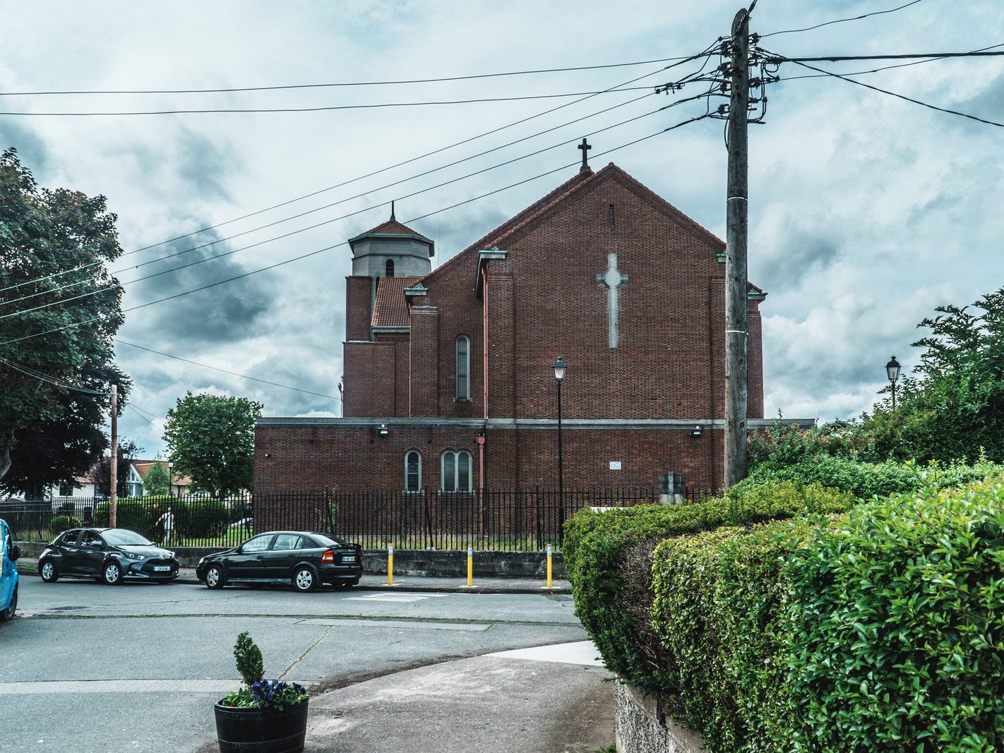 THE AREA OF CABRA NEAR THE CHURCH OF CHRIST THE KING [THE BUILDING IS ON OFFALY ROAD AND THERE IS A SCHOOL NEXT TO IT] 008