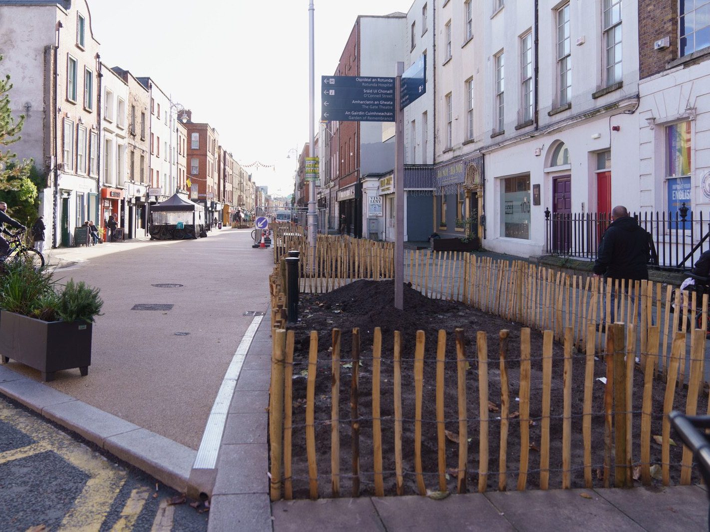 CAPEL STREET IS STILL A W.I.P. [THE PERIOD BETWEEN HALLOWEEN AND CHRISTMAS]-224776-1