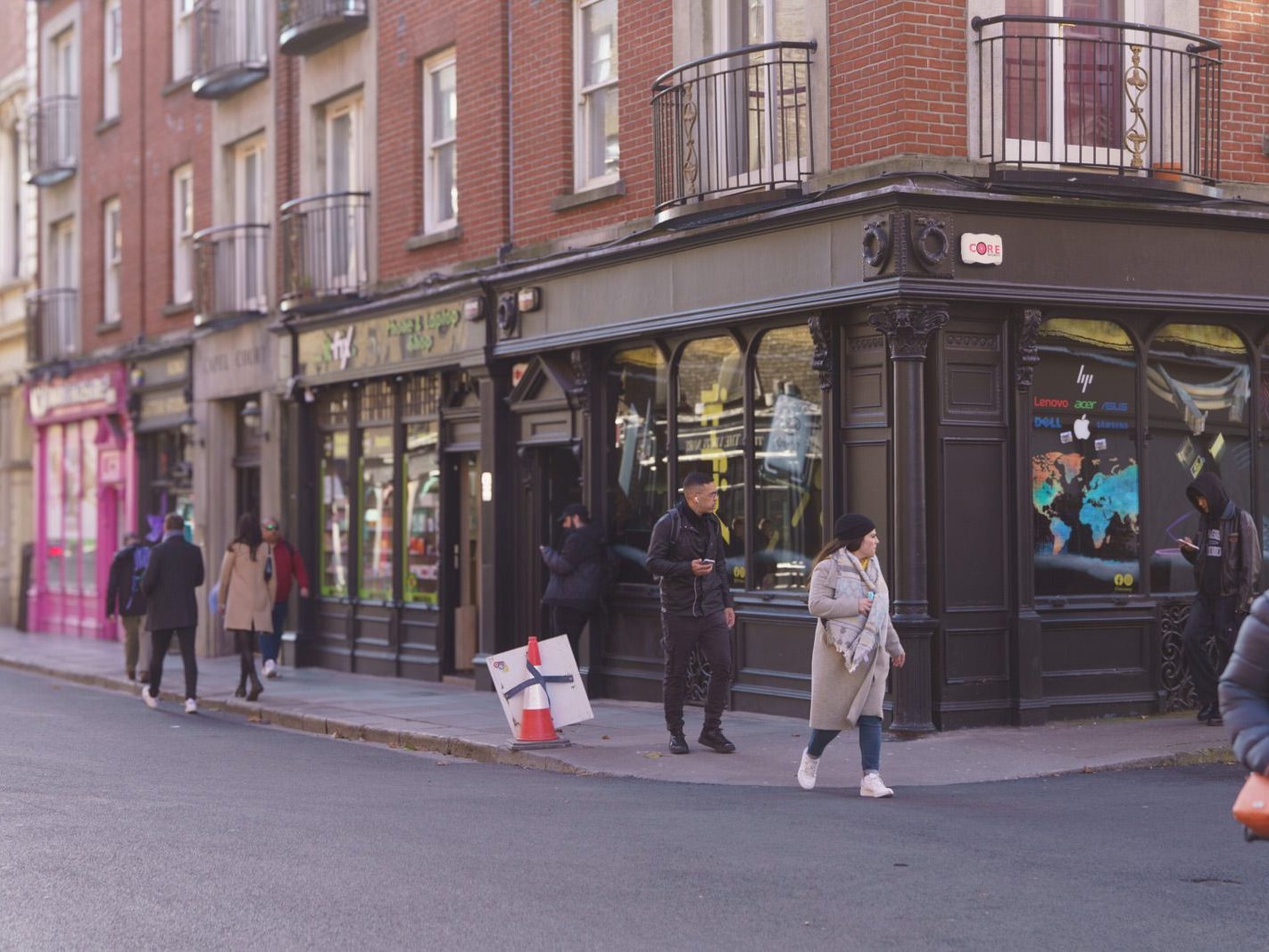 CAPEL STREET IS STILL A W.I.P. [THE PERIOD BETWEEN HALLOWEEN AND CHRISTMAS]-224791-1