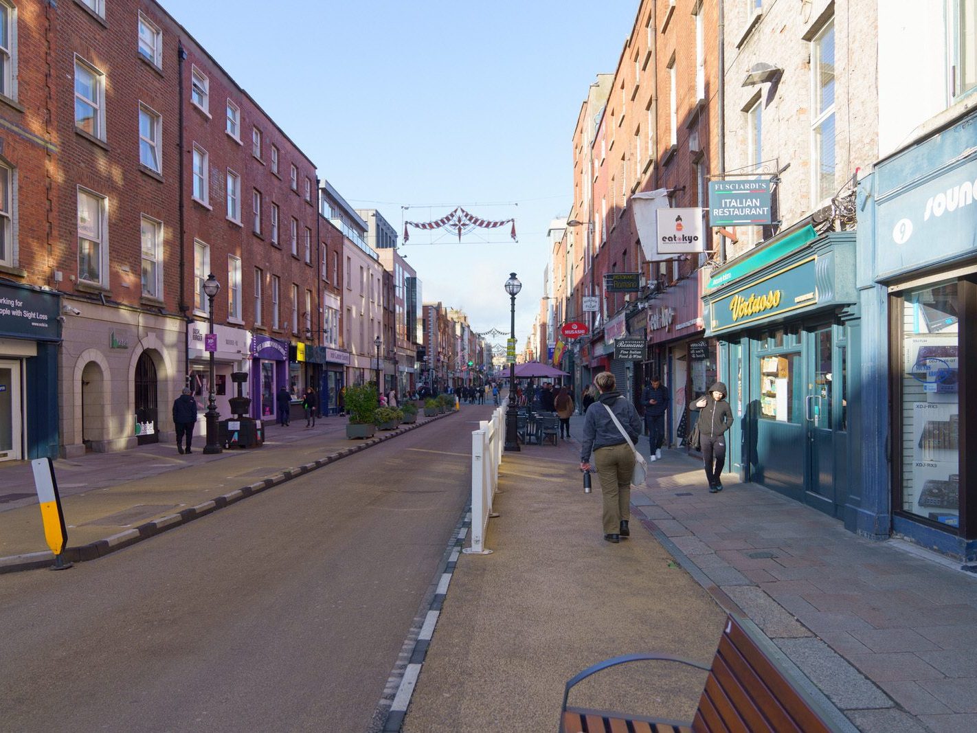 CAPEL STREET IS STILL A W.I.P. [THE PERIOD BETWEEN HALLOWEEN AND CHRISTMAS]-224803-1
