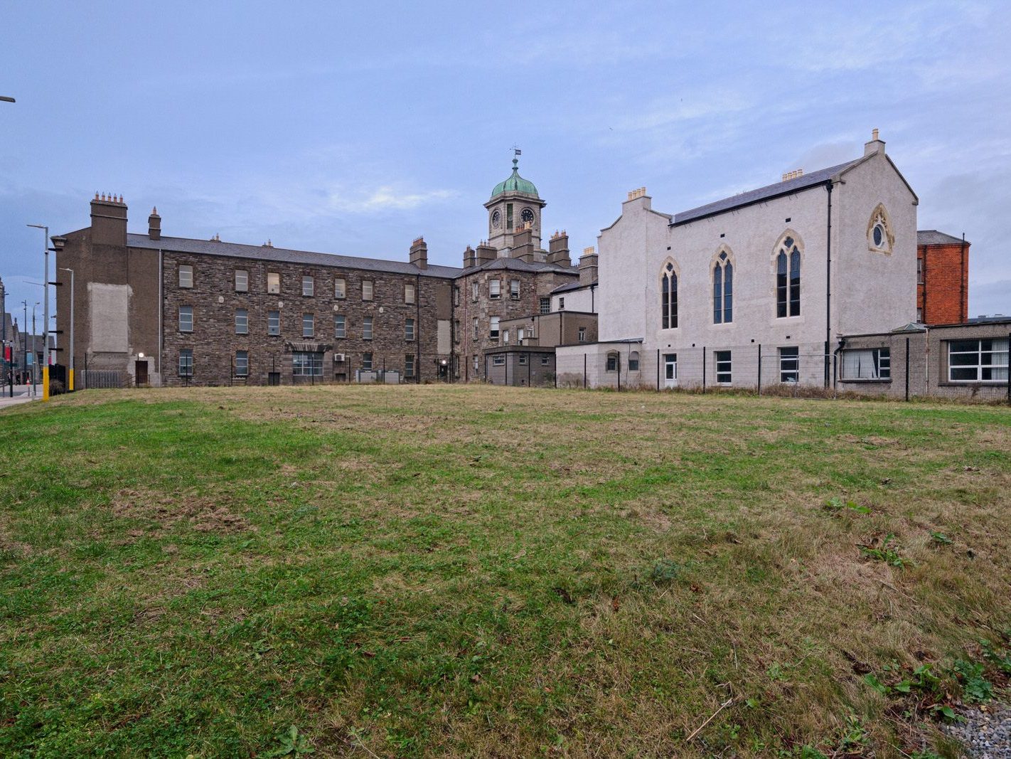 I VISITED THE GRANGEGORMAN UNIVERSITY CAMPUS [THERE WAS NO SIGN OF CHRISTMAS CELEBRATIONS THERE]-226035-1
