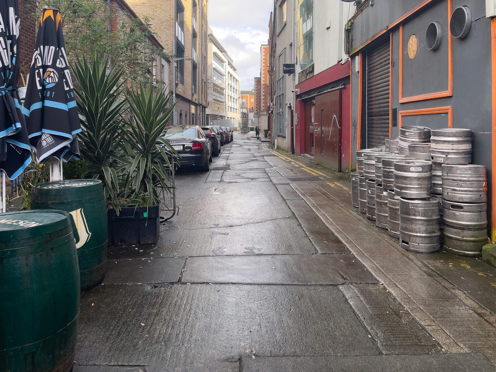 ANOTHER VISIT TO COKE LANE [SMITHFIELD AREA OF DUBLIN]-228141-1