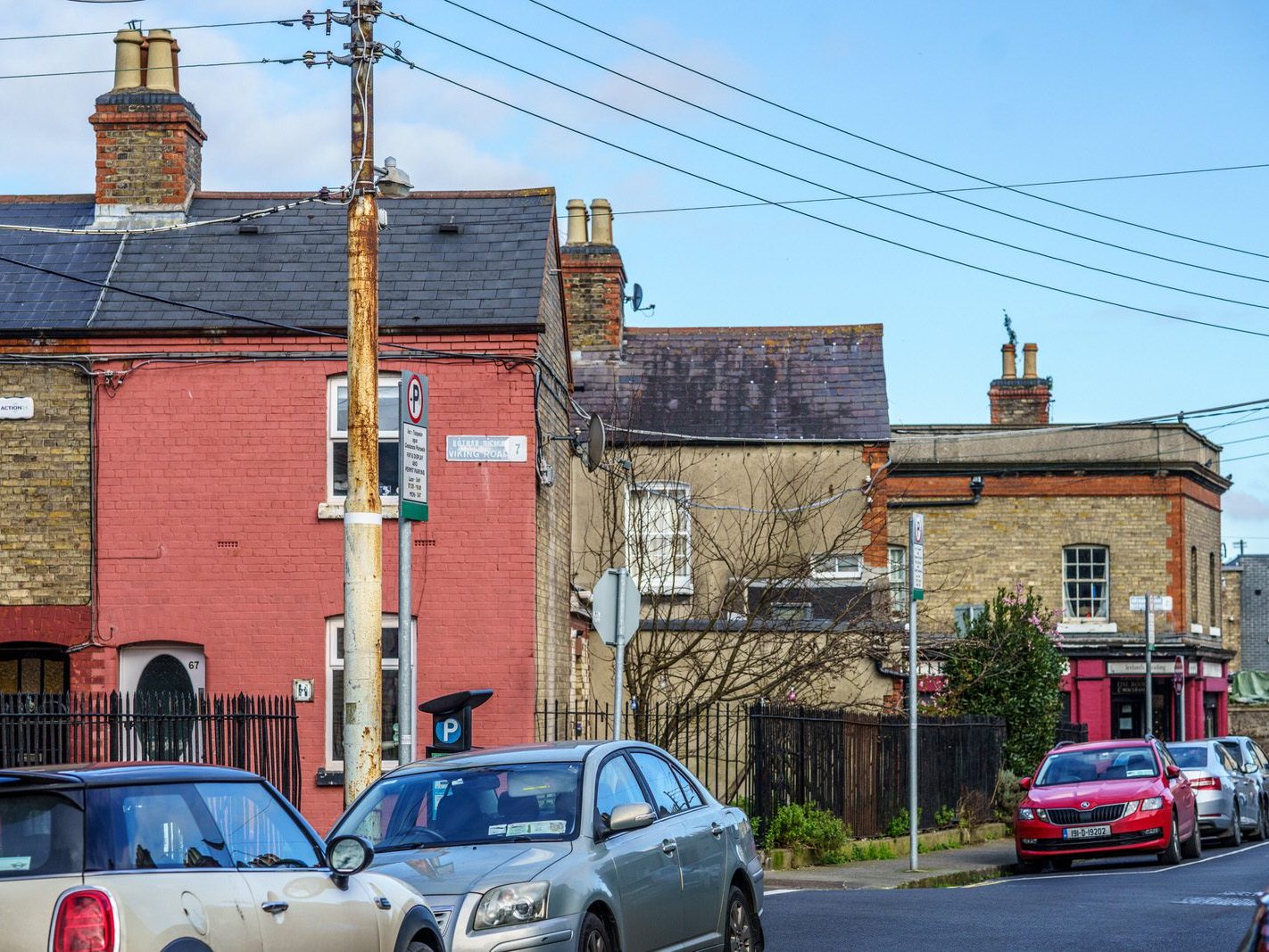ARBOUR HILL AND STONEYBATTER [DUBLIN 7 COMMUNITIES WITH A UNIQUE BUT DIVERSE HISTORY]-228754-1