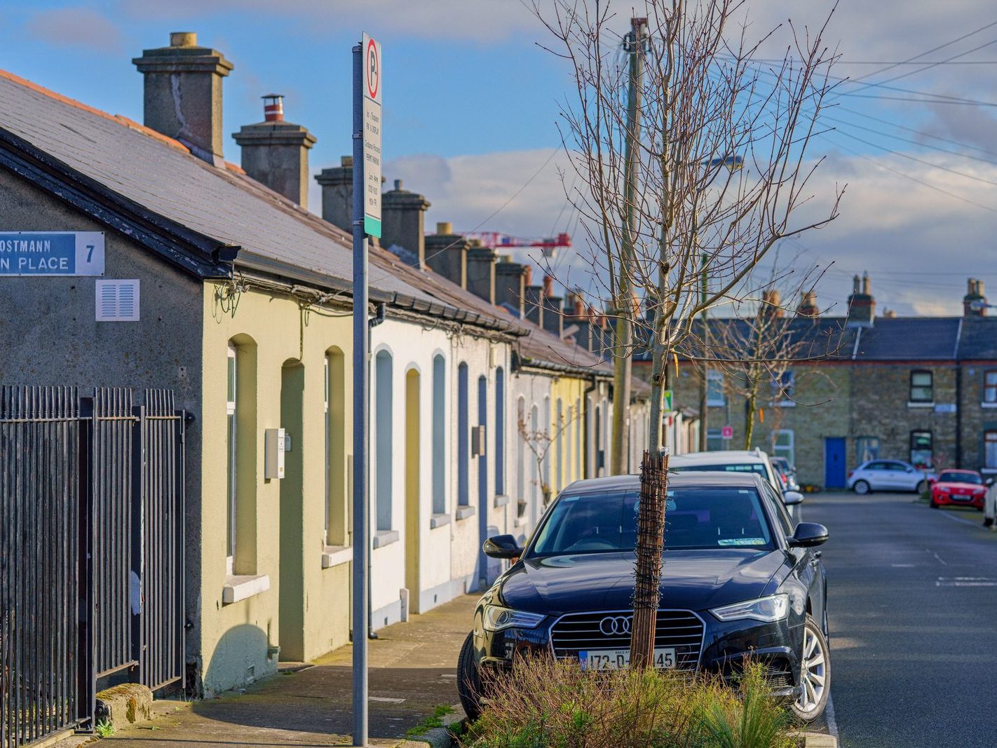 ARBOUR HILL AND STONEYBATTER [DUBLIN 7 COMMUNITIES WITH A UNIQUE BUT DIVERSE HISTORY]-228798-1