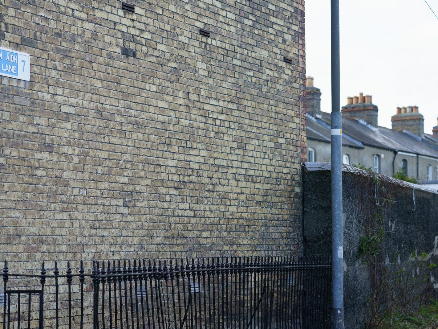 ARBOUR HILL AND STONEYBATTER [DUBLIN 7 COMMUNITIES WITH A UNIQUE BUT DIVERSE HISTORY]-228805-1