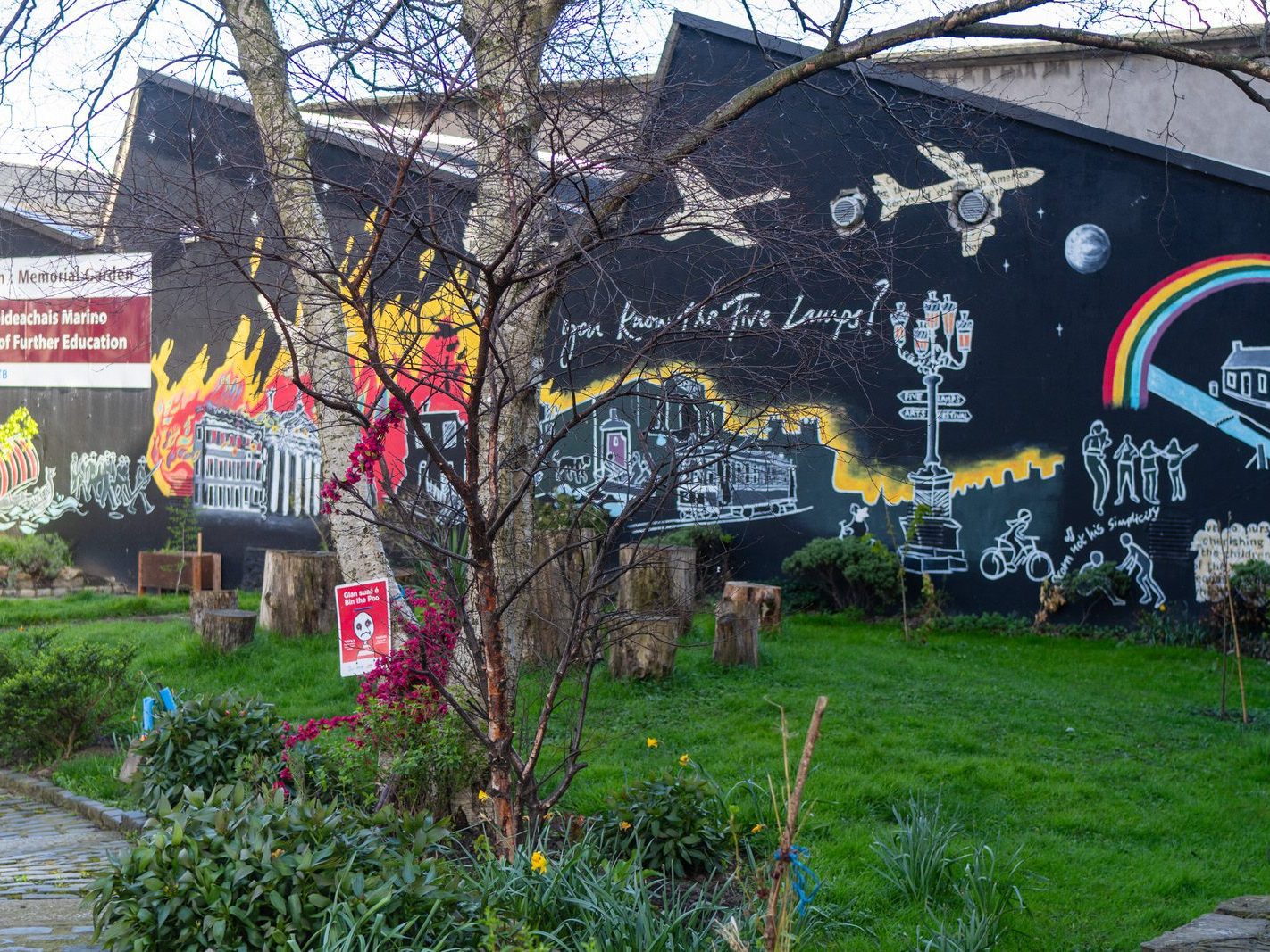 MEMORIAL GARDEN DEDICATED TO THE WWII NORTH STRAND BOMBING [I AM A BIT CONFUSED BY THE UNRELATED ELEMENTS]-223244-1