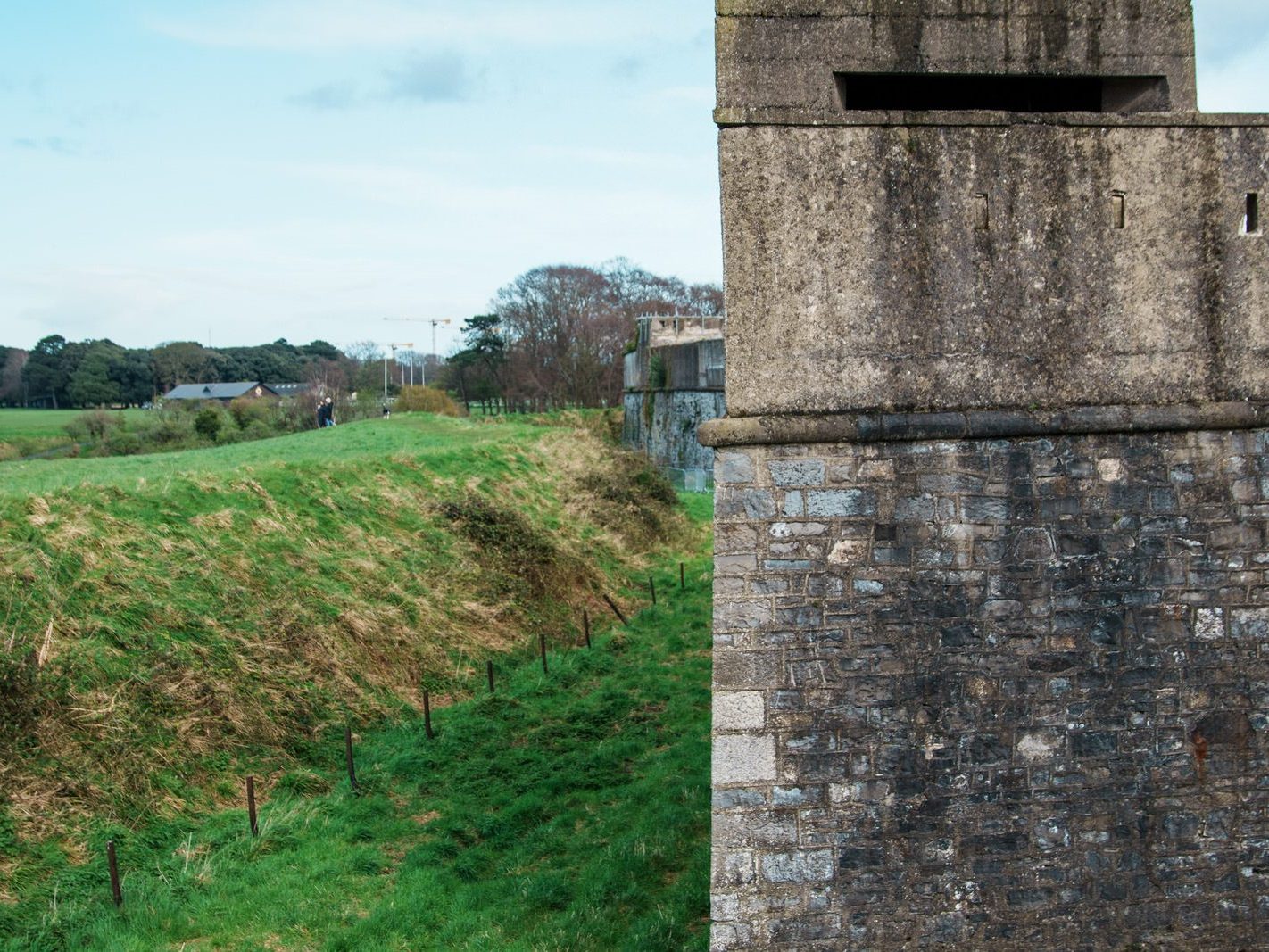 THE MAGAZINE FORT IN PHOENIX PARK [THERE IS MUCH INFORMATION AND A COMPLICATED STORY]-223484-1