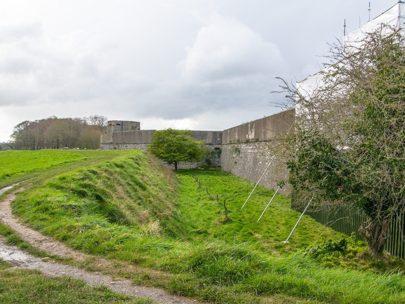 THE MAGAZINE FORT IN PHOENIX PARK [THERE IS MUCH INFORMATION AND A COMPLICATED STORY]-223511-1