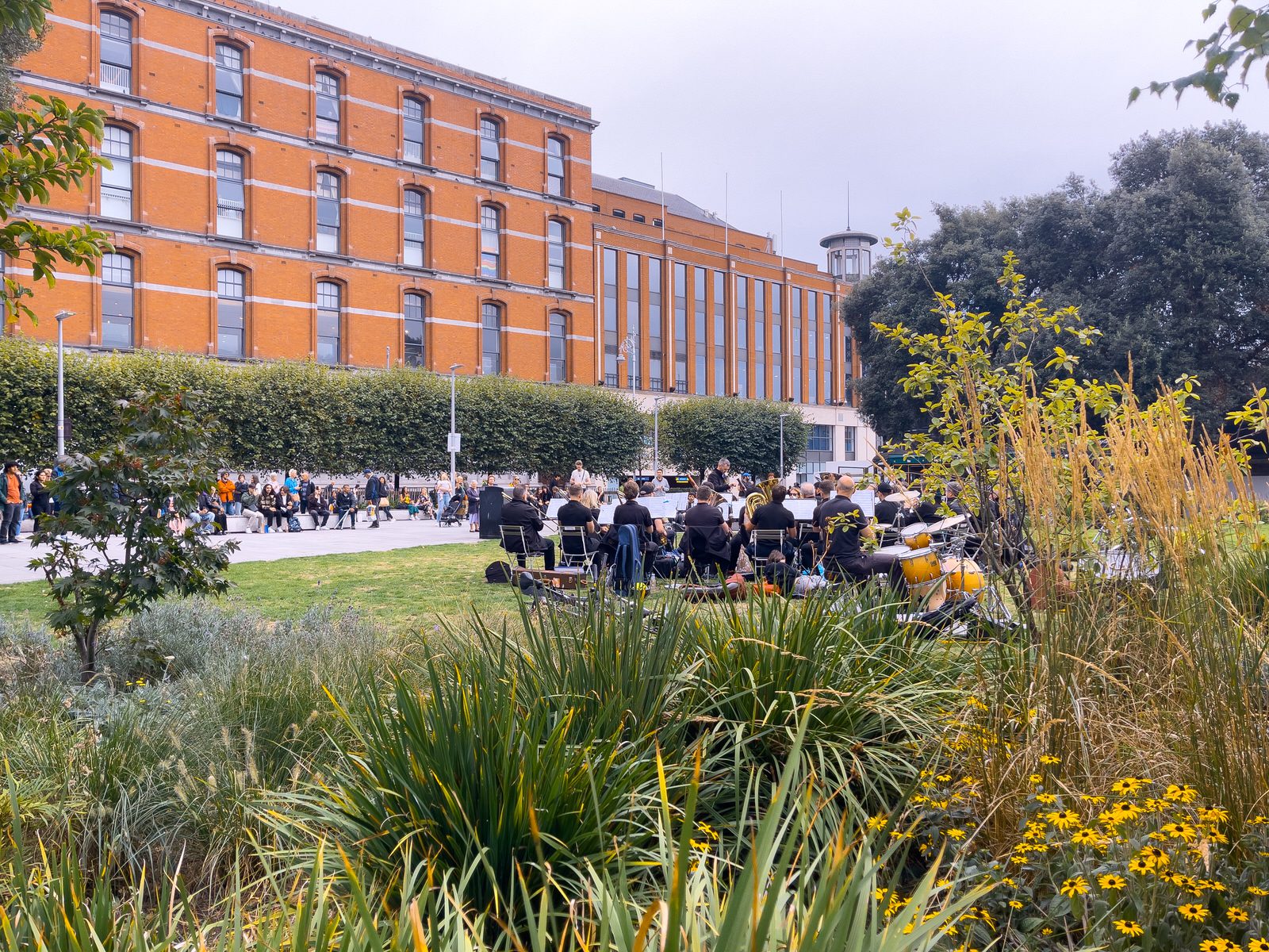 PUBLIC CONCERT [WOLFE TONE PARK]-241402-1