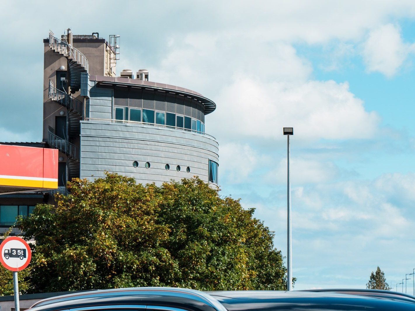 THE NEW CUSTOM HOUSE [PROMENADE ROAD ON THE TOLKA ESTUARY]-241453-1