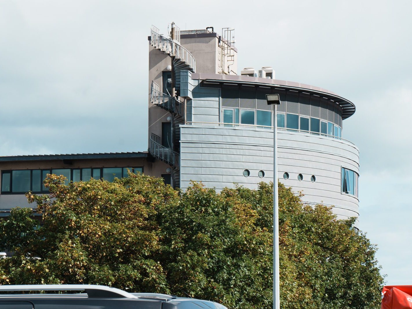 THE NEW CUSTOM HOUSE [PROMENADE ROAD ON THE TOLKA ESTUARY]-241454-1