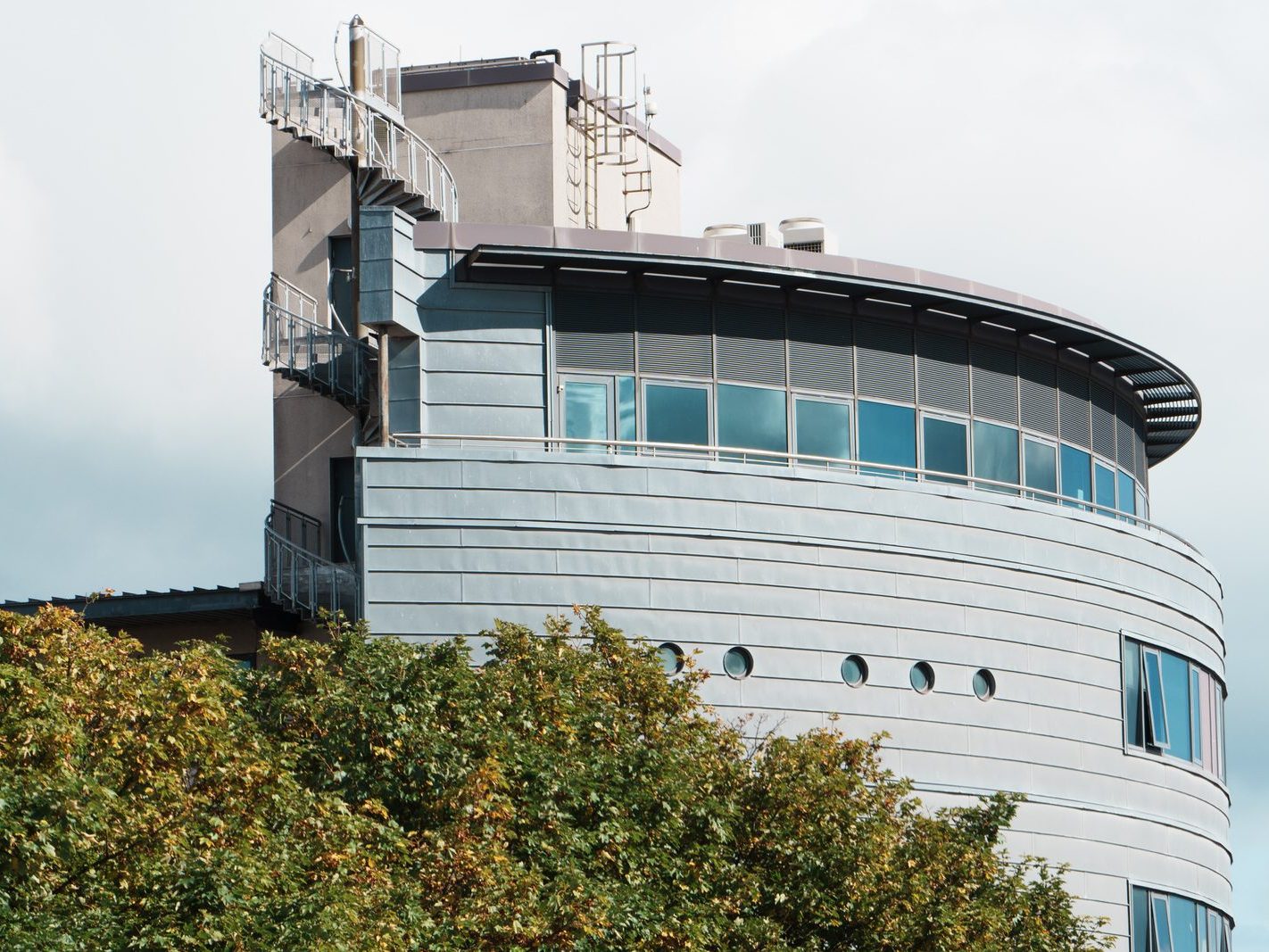 THE NEW CUSTOM HOUSE [PROMENADE ROAD ON THE TOLKA ESTUARY]-241455-1