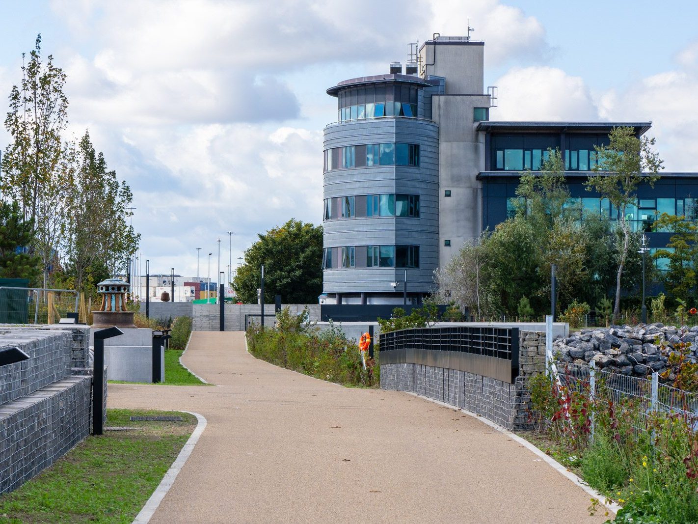 THE NEW CUSTOM HOUSE [PROMENADE ROAD ON THE TOLKA ESTUARY]-241461-1